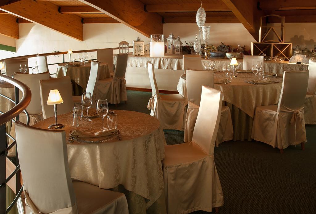 Best Western Hotel Leonardo Da Vinci Erba Eksteriør bilde